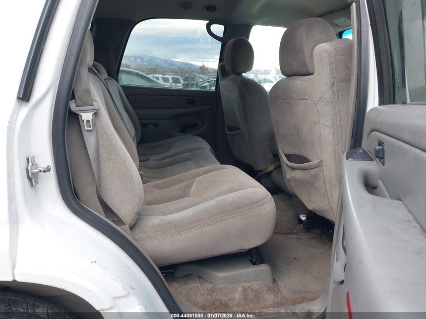 2005 GMC Yukon Sle VIN: 1GKEK13T35J198140 Lot: 44091508