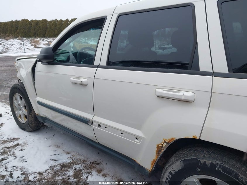 2008 Jeep Grand Cherokee Laredo VIN: 1J8GR48K78C153561 Lot: 44091589