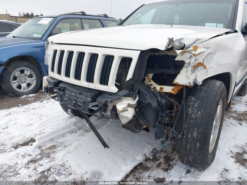 2008 Jeep Grand Cherokee Laredo VIN: 1J8GR48K78C153561 Lot: 44091589