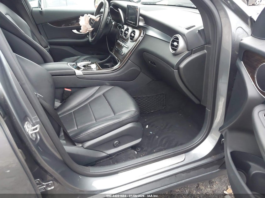 2017 Mercedes-Benz Glc 300