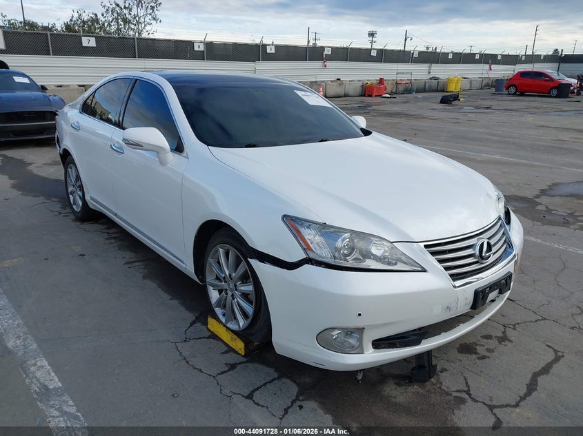 2012 Lexus Es 350 3.5 White Lot 111044091728 Vin JTHBK1EGXC2495412