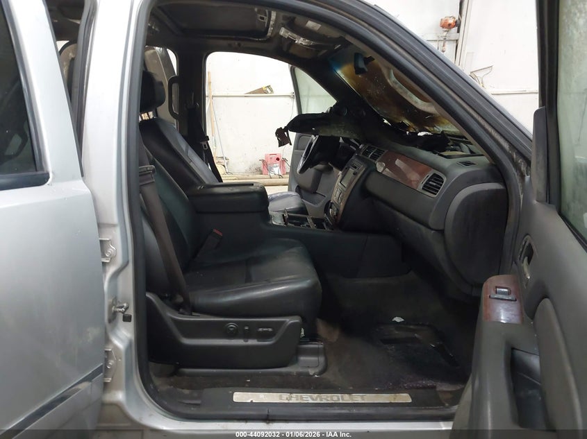 2013 Chevrolet Suburban 1500 Ltz