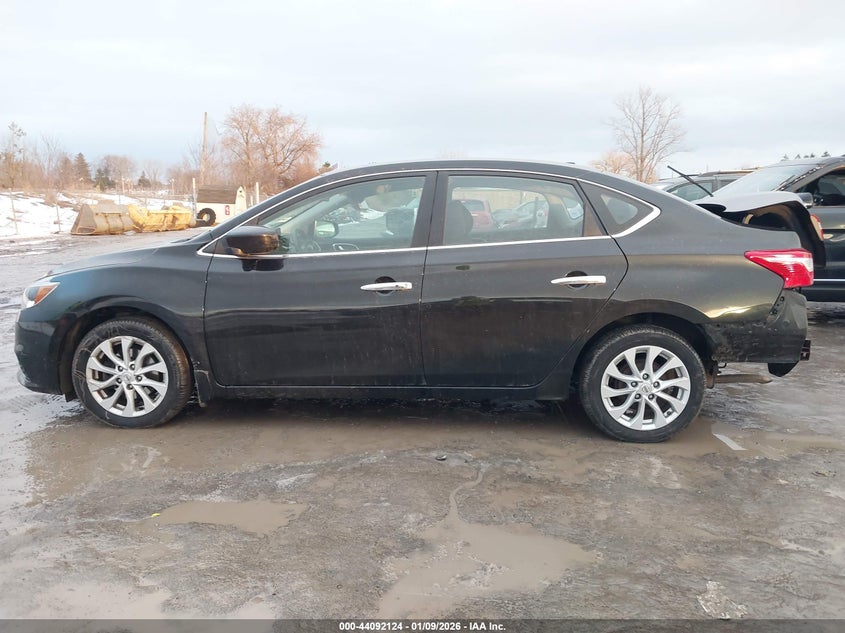 VIN 3N1AB7AP6JL621611 2018 NISSAN SENTRA SV