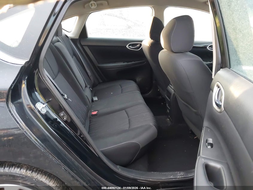 VIN 3N1AB7AP6JL621611 2018 NISSAN SENTRA SV