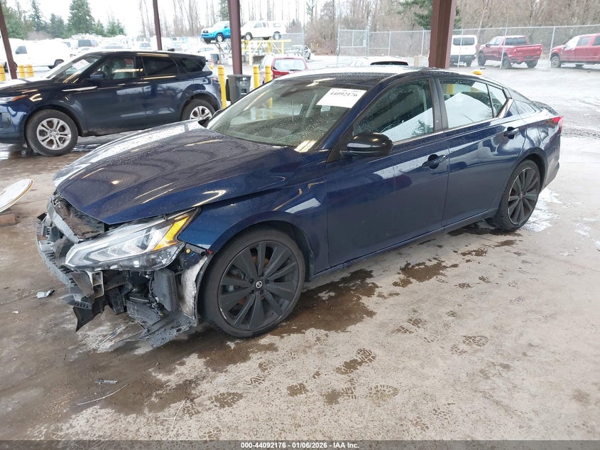 VIN 1N4BL4CV1MN387588 2021 NISSAN ALTIMA SR FWD