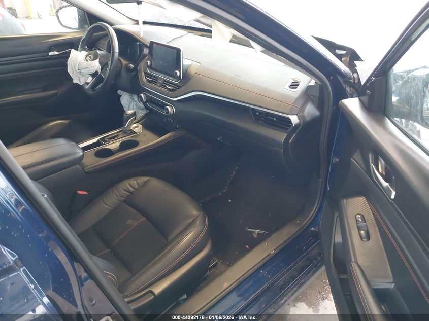 VIN 1N4BL4CV1MN387588 2021 NISSAN ALTIMA SR FWD