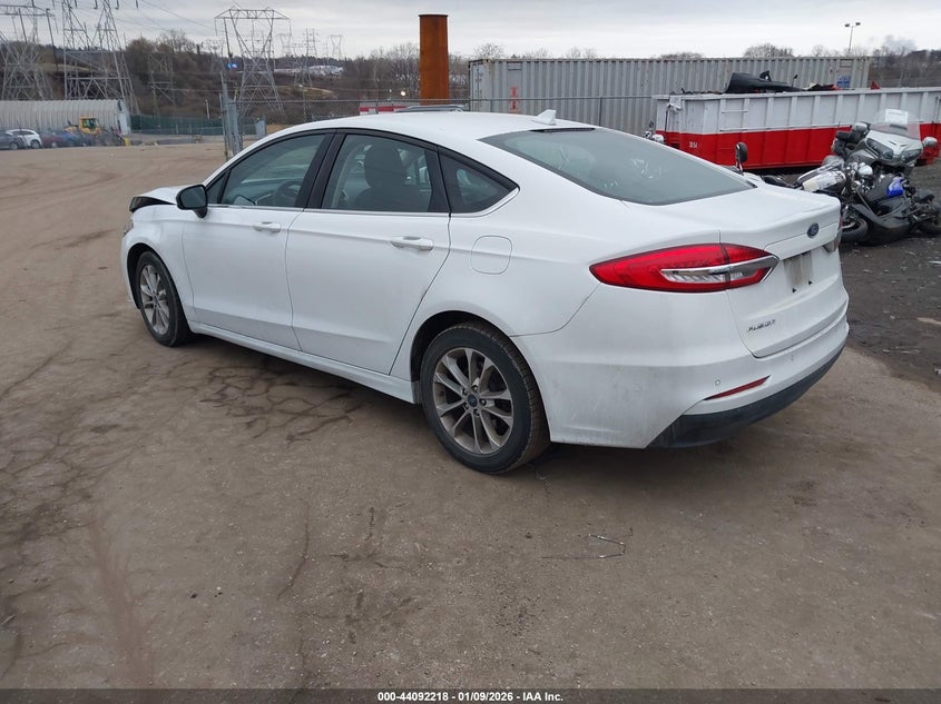 Vin: 3fa6p0h73lr195450, lot: 44588071, ford fusion se 20203