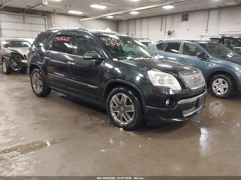 GMC ACADIA DENALI