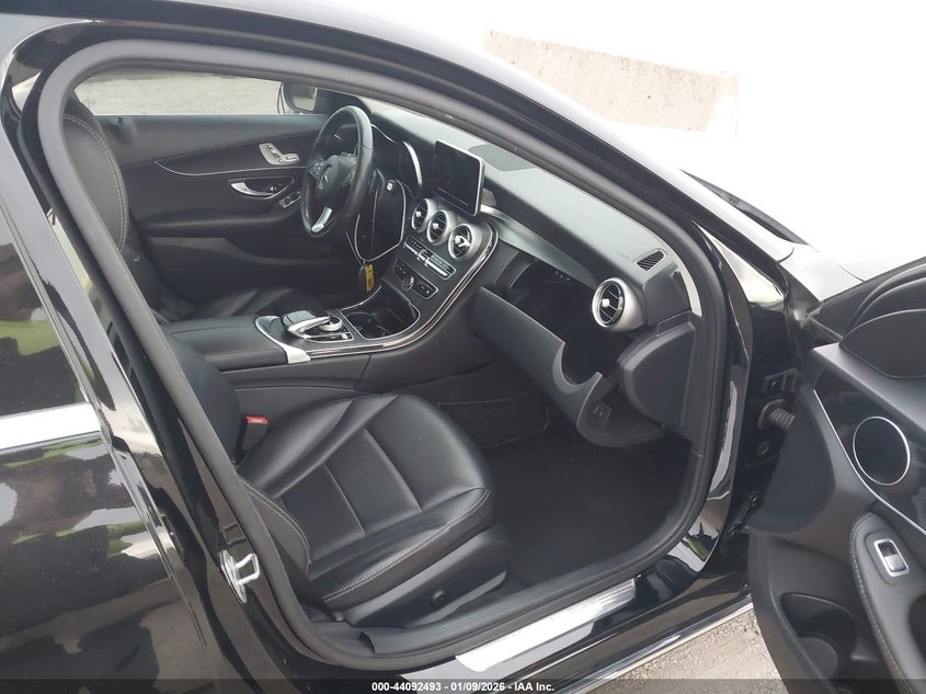 2016 Mercedes-Benz C 300 4Matic