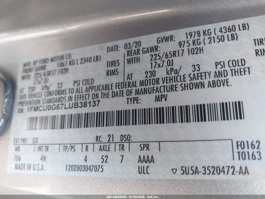VIN 1FMCU0G67LUB38137 2020 FORD ESCAPE SE