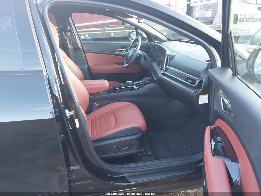 VIN 5XYK6CDF7SG245303 2025 KIA SPORTAGE X-LINE