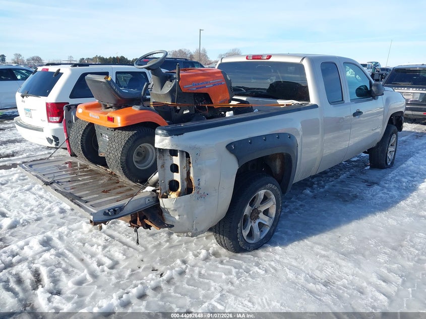 CHEVROLET SILVERADO 2500HD 2007 VIN 1GCHK29617E592960
