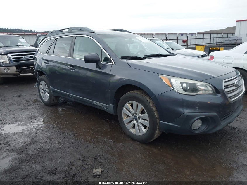 SUBARU OUTBACK 2015. Lot# 44092708. VIN 4S4BSACC3F3228222. Photo 1
