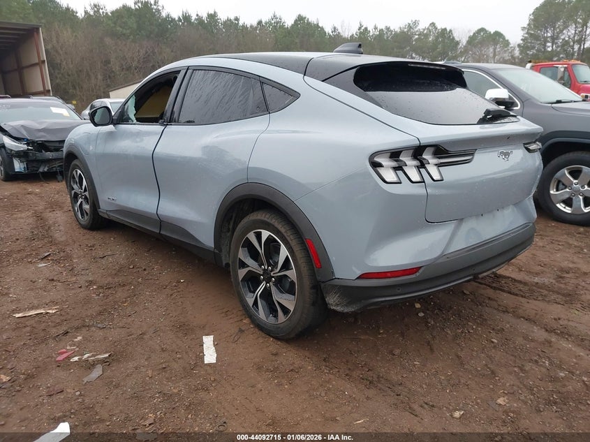 2025 Ford Mustang Mach-E Select