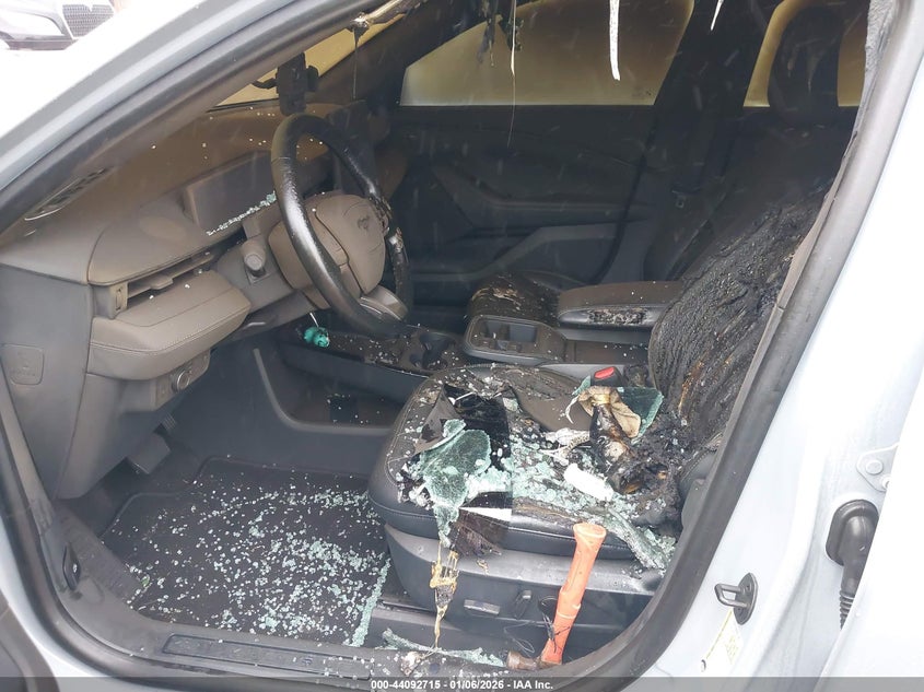 2025 Ford Mustang Mach-E Select