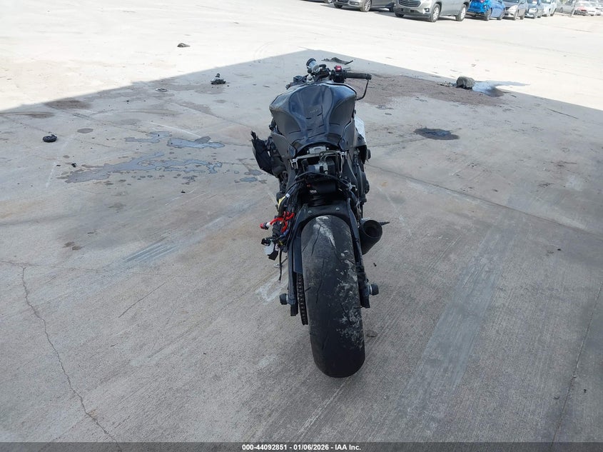 2025 Yamaha Yzf1000 VIN: JYARNA7E5SA000651 Lot: 44092851
