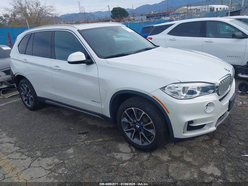 5UXKR2C53J0Z19136 2018 BMW X5 Sdrive35I auction photo 1