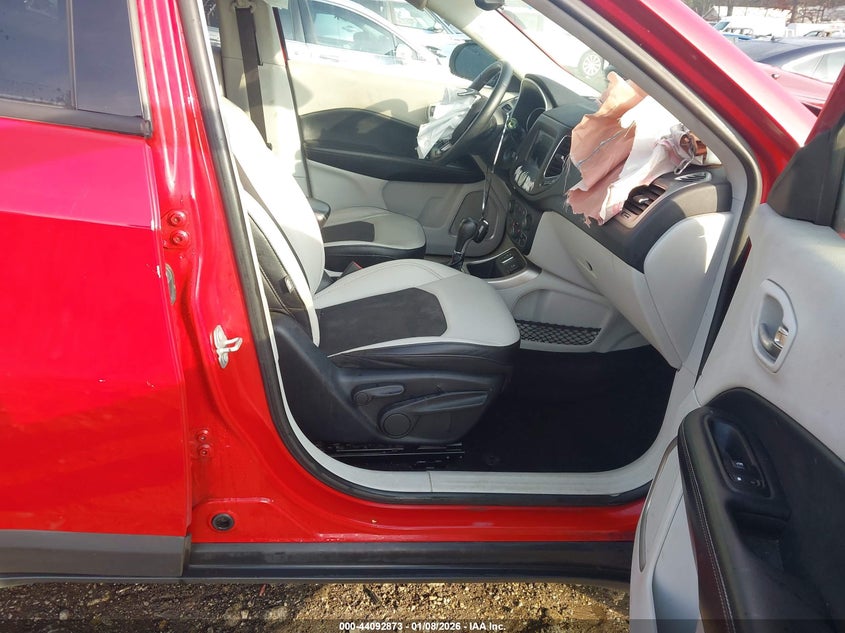 2019 Jeep Compass Sun And Wheel Fwd