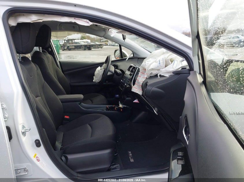 2022 Toyota Prius Le