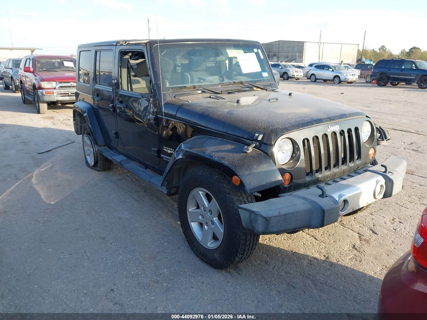1J4GA591X8L624638 2008 Jeep Wrangler Unlimited Sahara auction photo 1