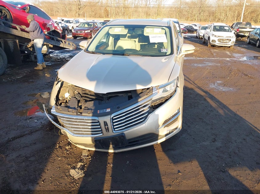 2017 LINCOLN MKC auction photo 6