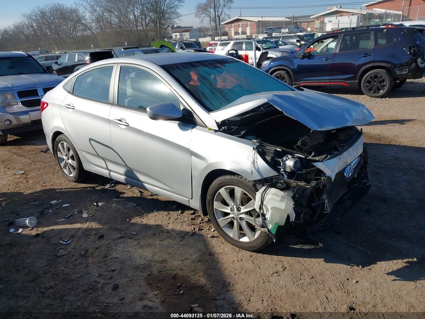 KMHCU4AE5EU621068 2014 Hyundai Accent Gls auction photo 1