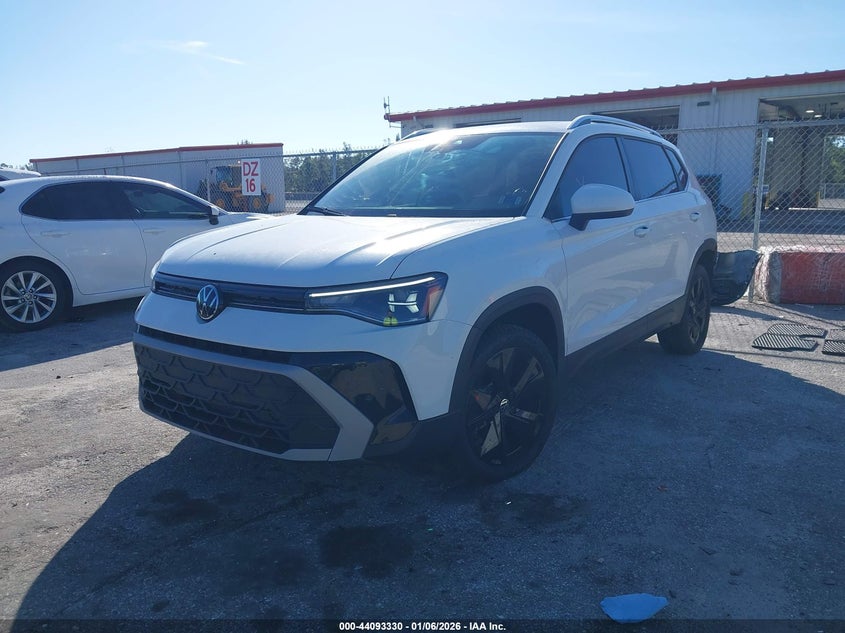 2025 Volkswagen Taos 1.5T Se