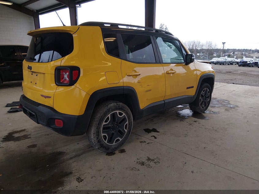2017 Jeep Renegade Trailhawk 4X4