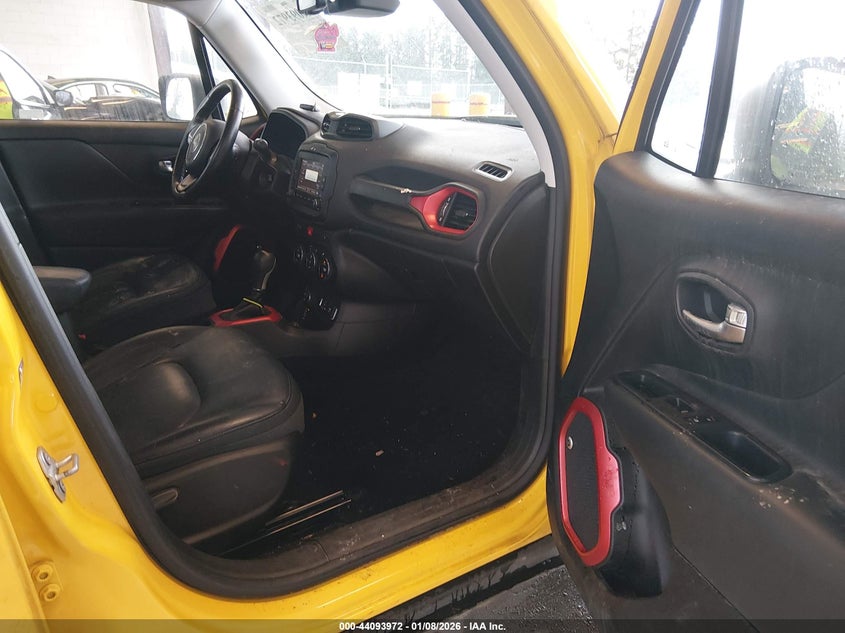 2017 Jeep Renegade Trailhawk 4X4