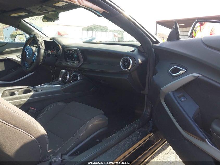 2017 Chevrolet Camaro 1Ss