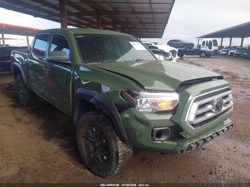 TOYOTA TACOMA 2021. Lot# 44094156. VIN 3TYCZ5AN4MT007809. Photo 1