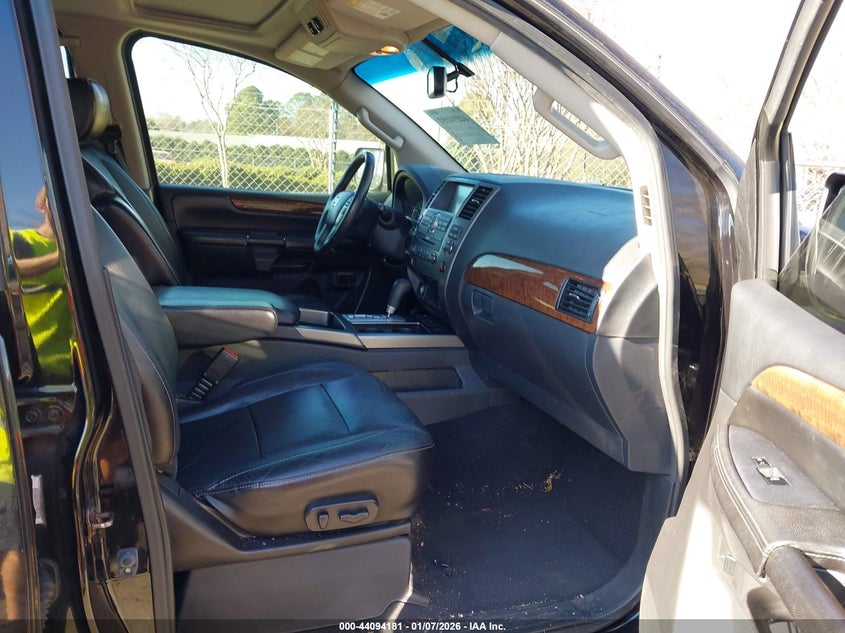 2014 Nissan Armada Platinum