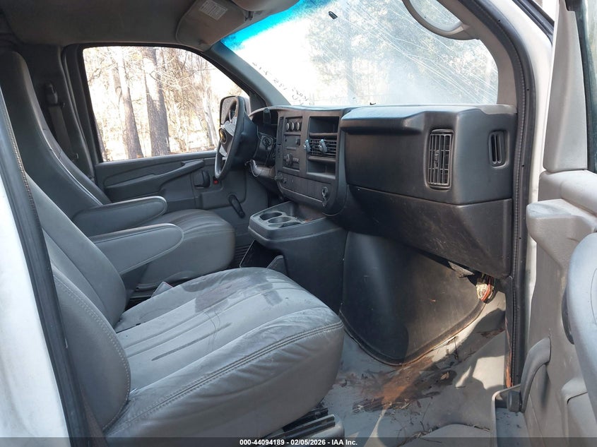 2011 Chevrolet Express 2500 Work Van