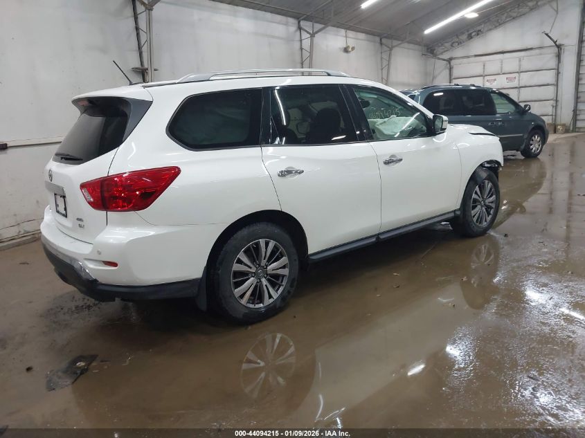 2018 Nissan Pathfinder Sv