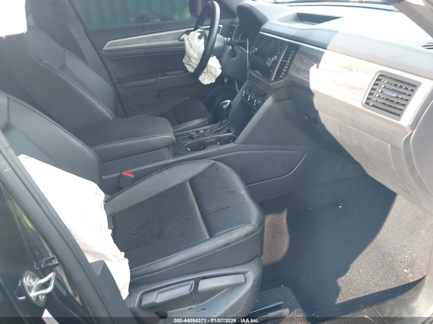 2020 Volkswagen Atlas Cross Sport 2.0T Se