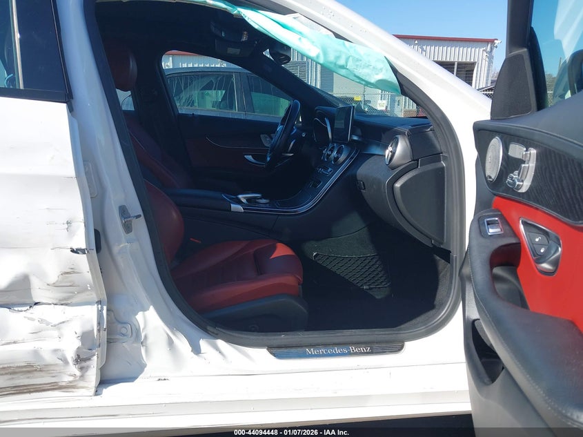 2017 Mercedes-Benz C 300 Sport