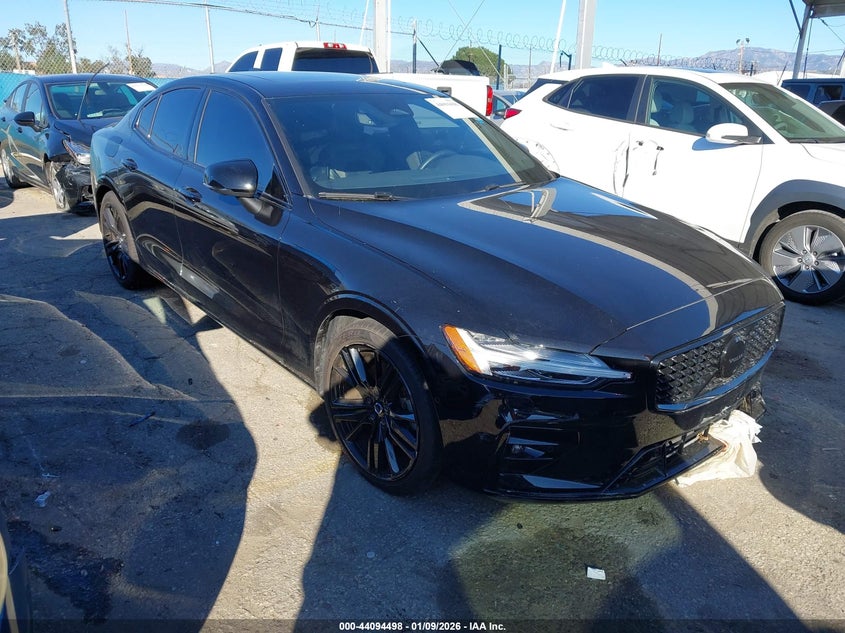 2024 Volvo S60 B5 Plus Black Edition