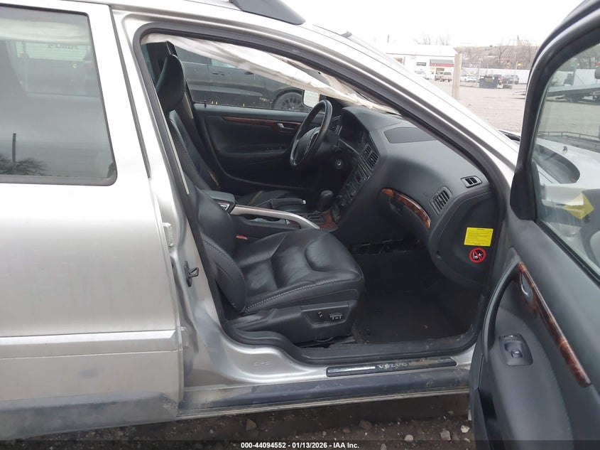 2005 Volvo Xc70 2.5T Awd