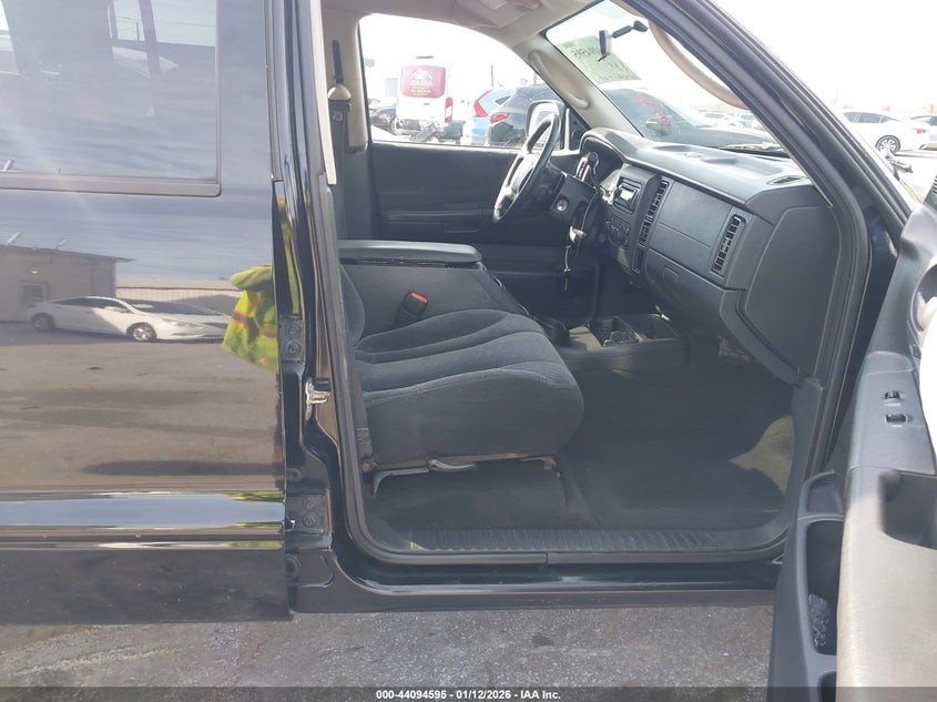 2004 Dodge Dakota Slt