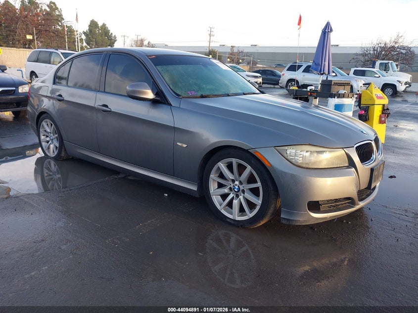 WBAPH5C56AA440275 2010 BMW 328I auction photo 1