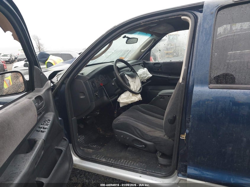 2004 Dodge Dakota Slt