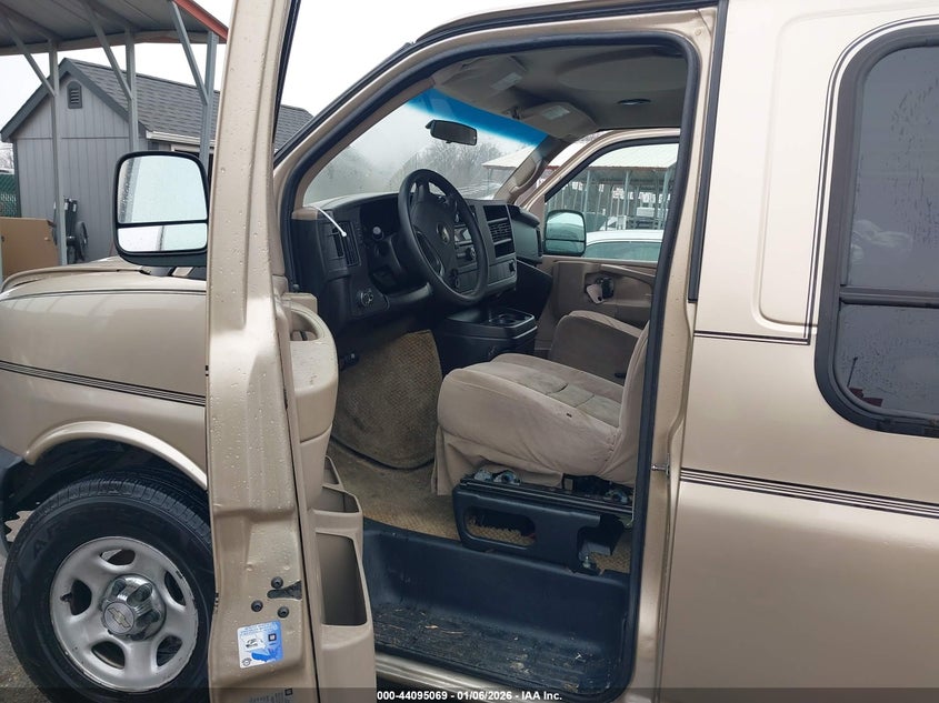 2008 Chevrolet Express Work Van
