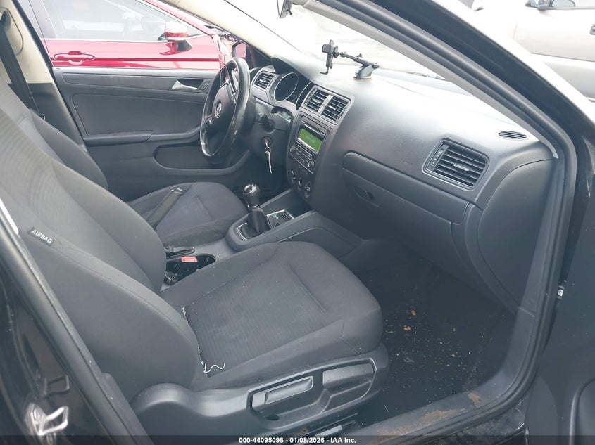 2015 Volkswagen Jetta 2.0L S