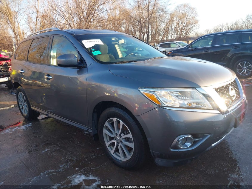 2016 NISSAN PATHFINDER SV