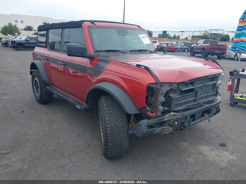 2022 Ford Bronco Black Diamond