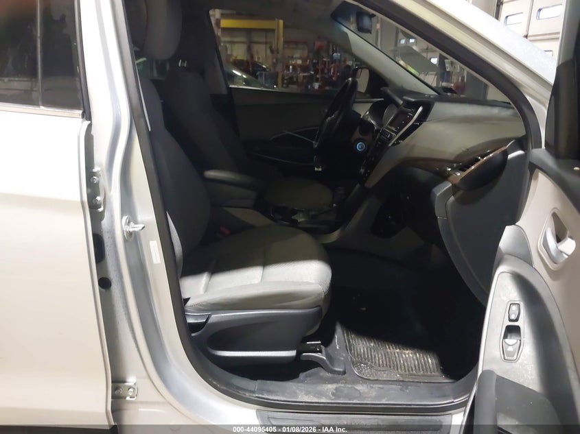 2017 HYUNDAI SANTA FE SPORT auction photo 5