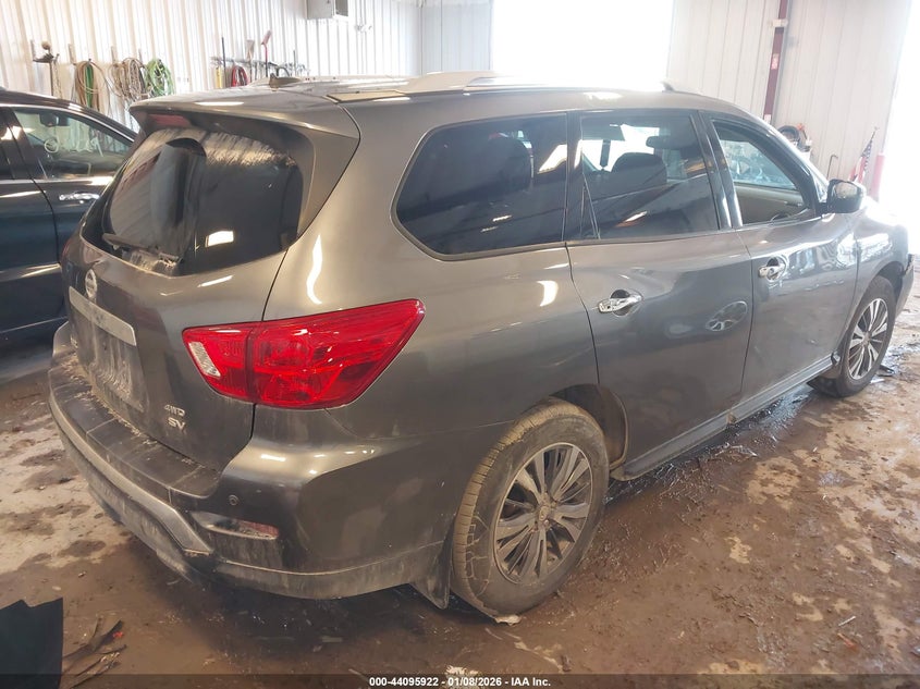 2017 NISSAN PATHFINDER auction photo 4
