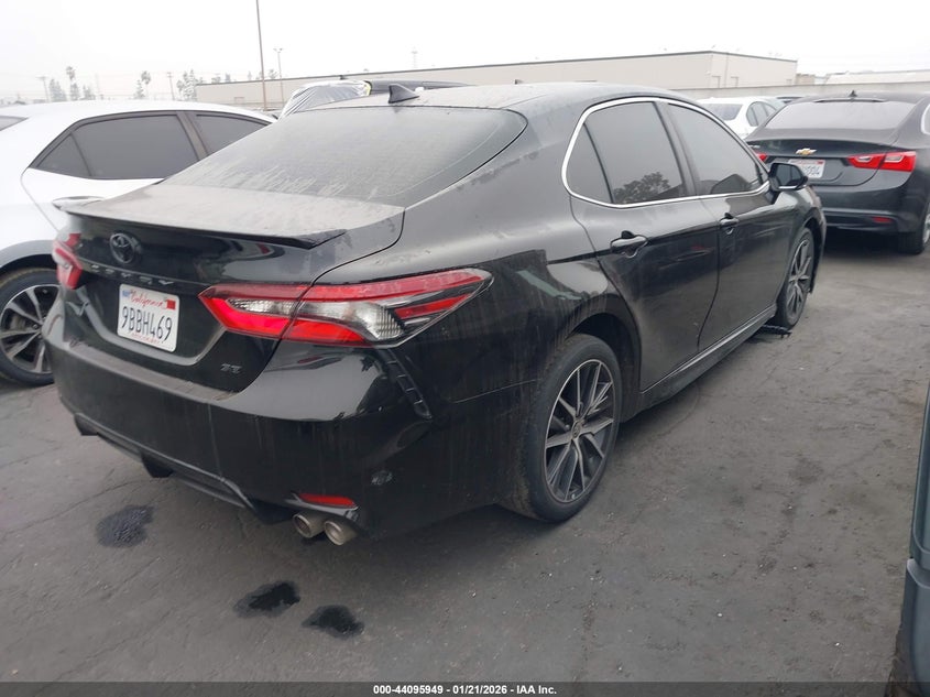 2022 Toyota Camry Se