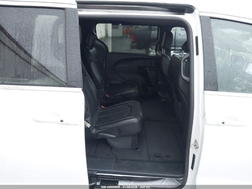 2025 Chrysler Pacifica - 2C4RC1BG6SR531923