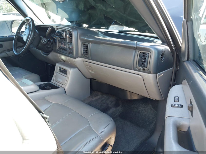 2001 Chevrolet Suburban 1500 Ls